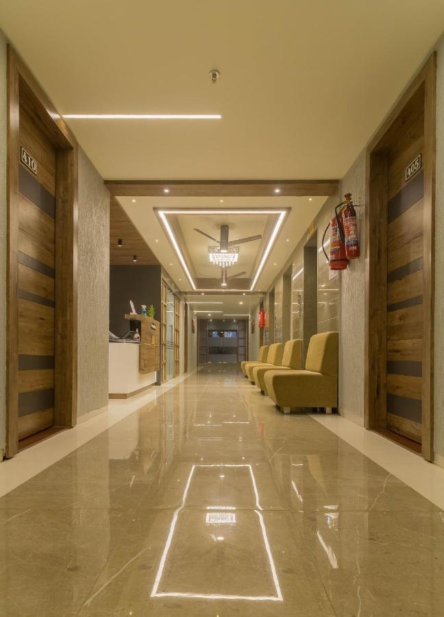 Hotel Green City Гандинагар Экстерьер фото